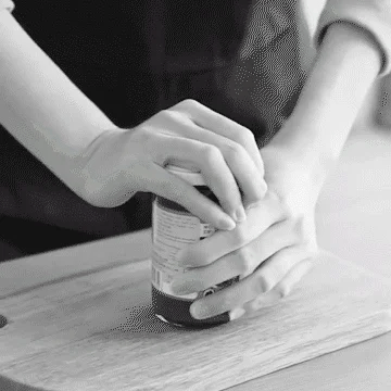 Adjustable Stainless Steel Jar & Bottle Opener