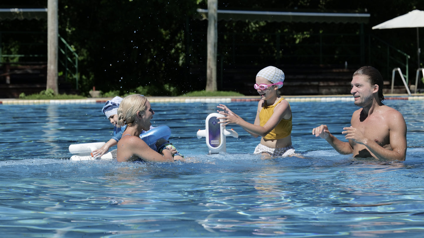 UNDERWATER SCOOTER 💦 - The Hagul EZ