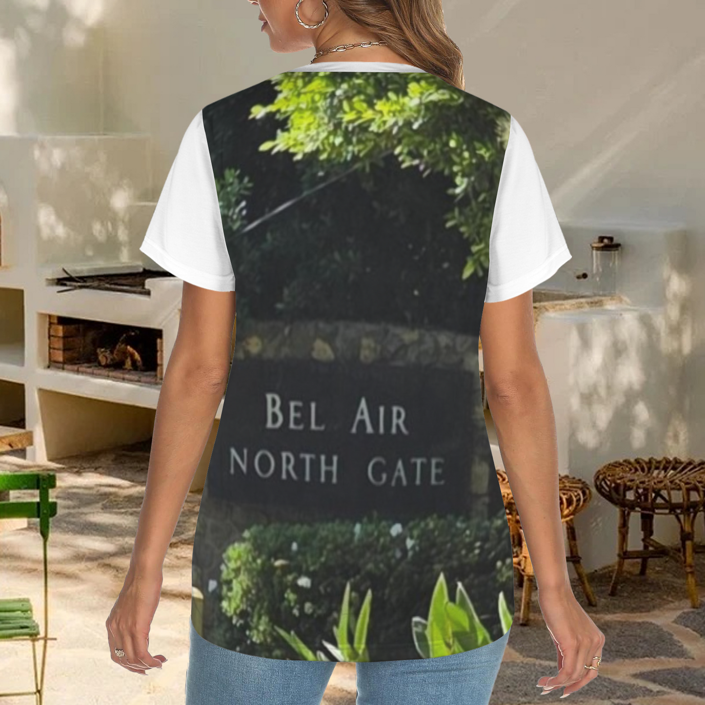 NEW!!! 3 Crewneck  Bel Air good