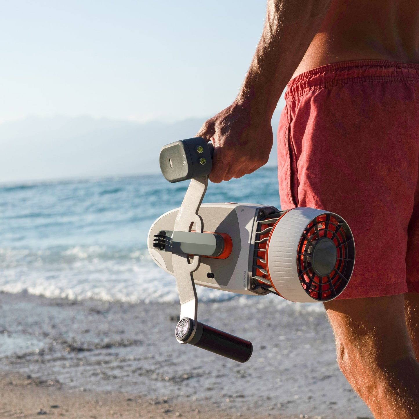 UNDERWATER SCOOTER 💦 - The Tini