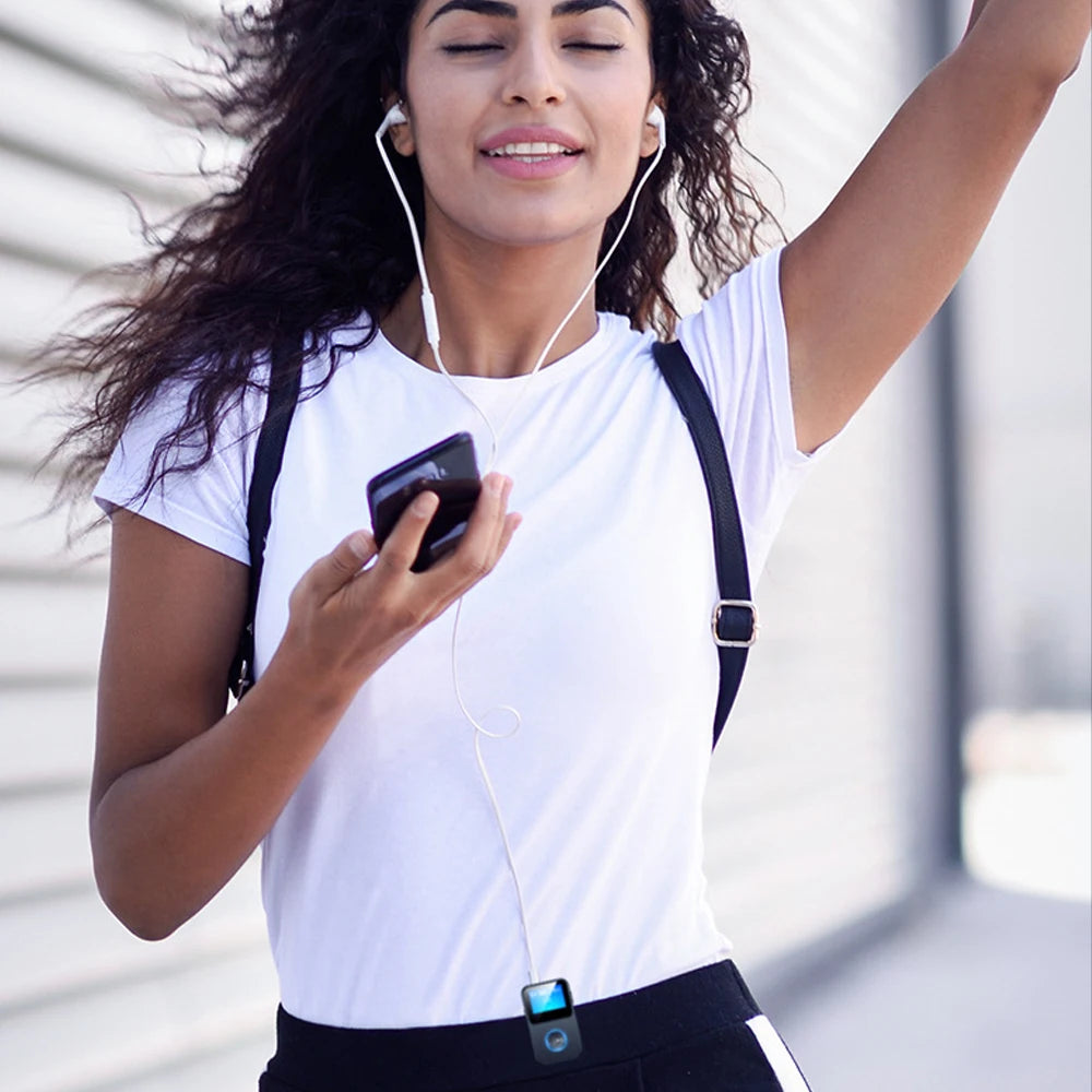 Equipped with a Screen, Bluetooth 5.0 Audio Receiver Adapter, Bluetooth MP3 Player, remote control for taking photos