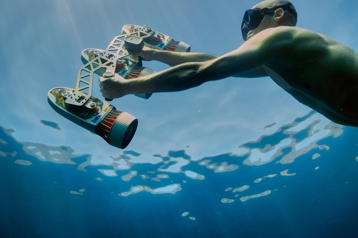 Tini Triple-Engine Support Handle