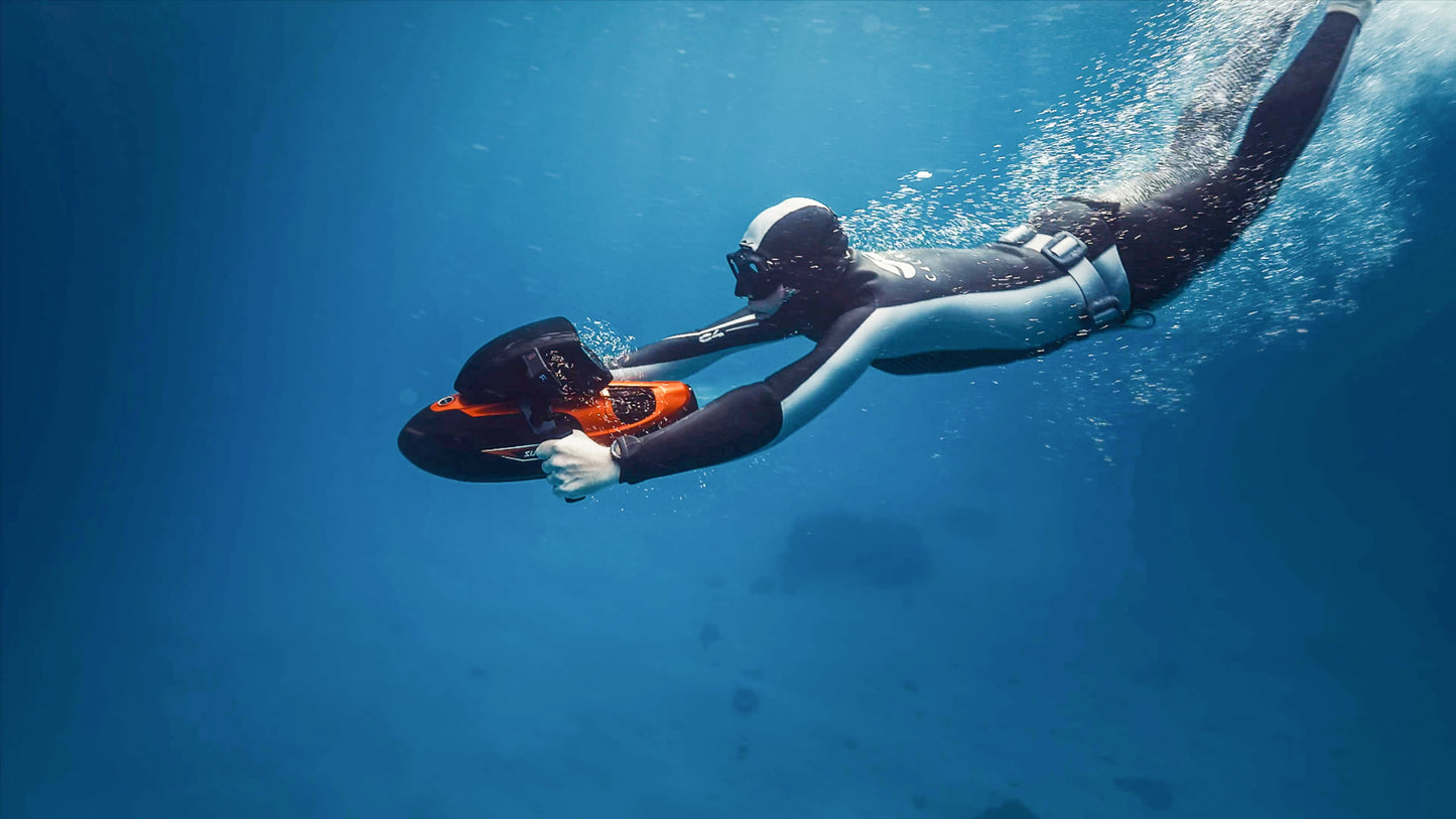 UNDERWATER SCOOTER 💦 - The Vapor