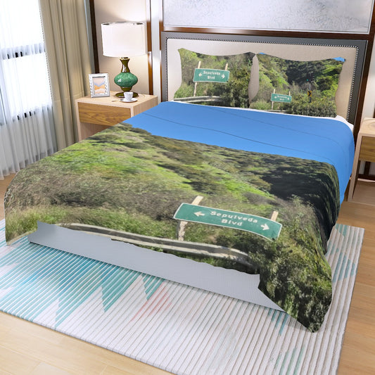 NEW!!! (Sepulveda Blvd. Sign) Three Piece Duvet Bedding Set