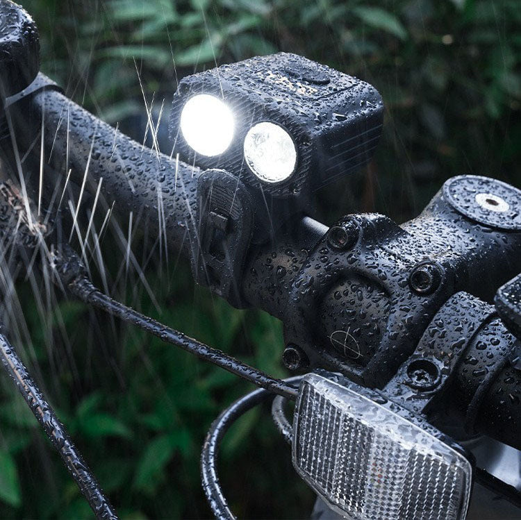 Bicycle Headlights, mountain road bike headlights, outdoor night riding ABS waterproof high brightness Type-C charging riding