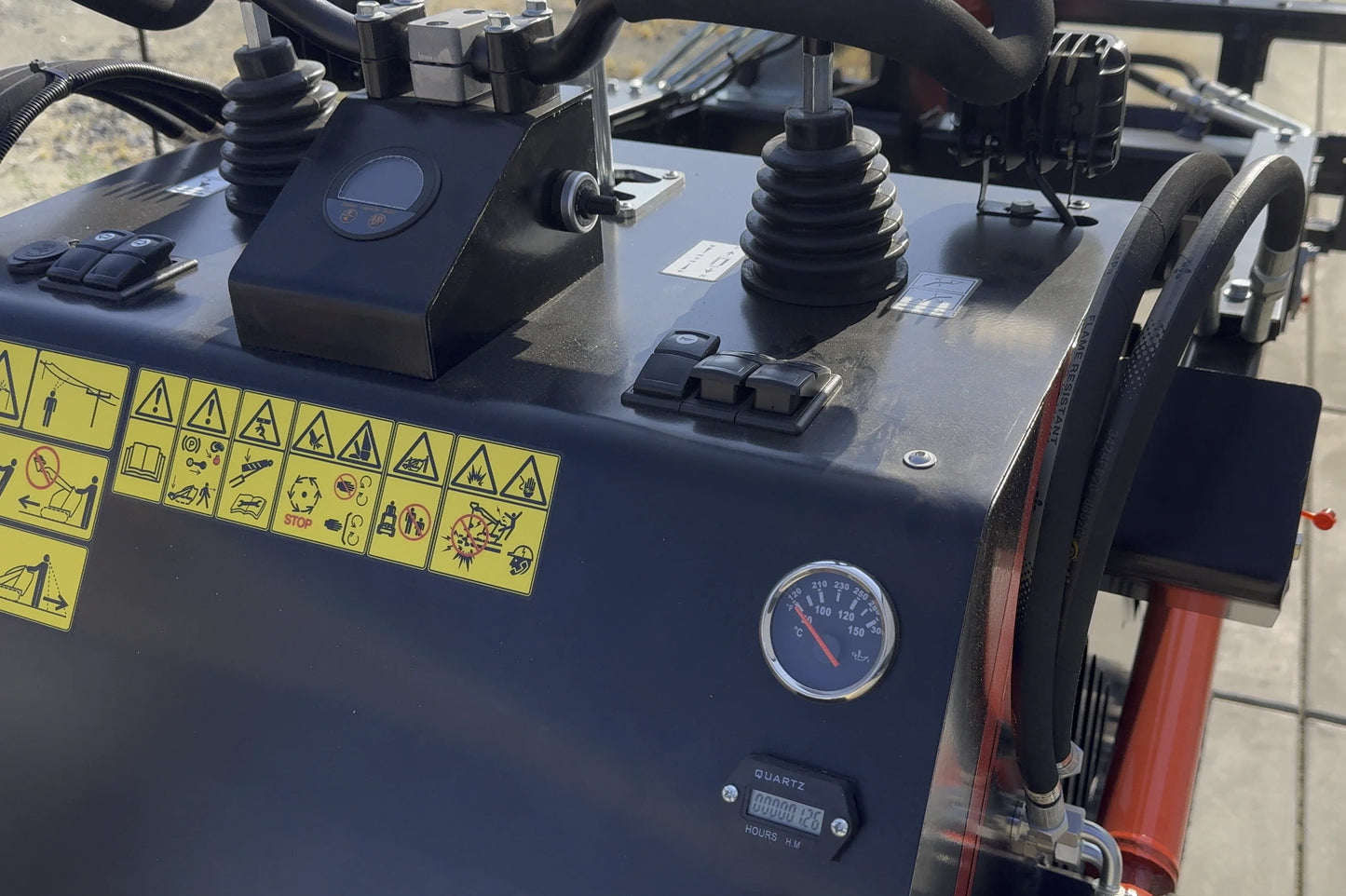 72V 16.4kWh Curiosity Mini Track Loader Skid Steer