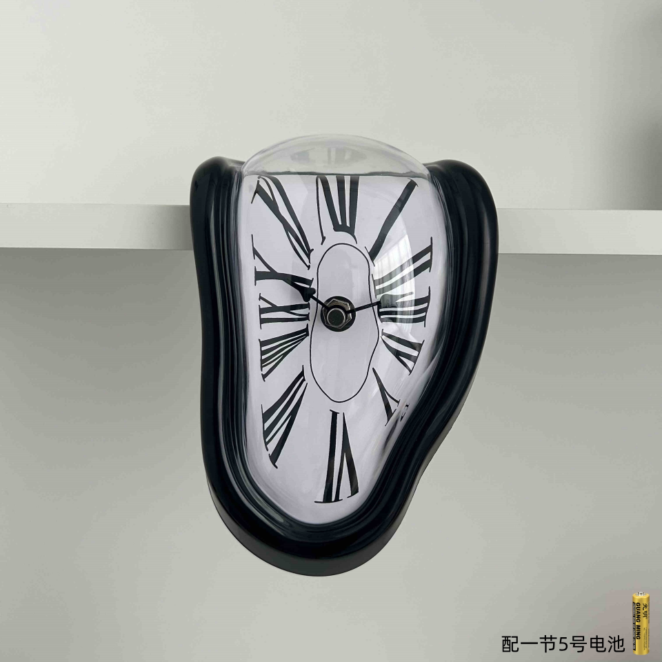Melting illusion Desk Corner Clock Silent Quartz