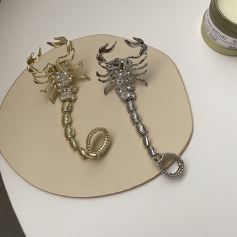 Metal Scorpion Chain Index Finger Ring