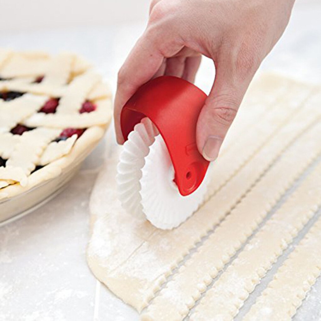 Baking Tools Kitchen Face Point Cutting Wheel Curl Wheel Manual Facer Roller Knife
