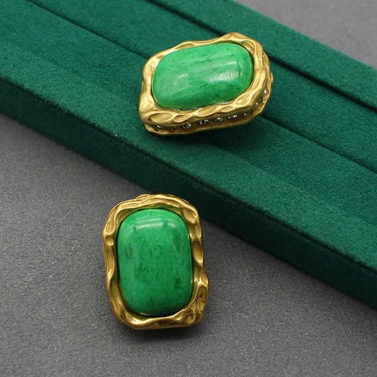 Medieval 925 silver needle earrings square green stone