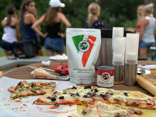 Outdoor Grilling Dough & Sauce