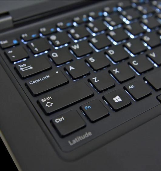 Dell 14 Inch Latitude 7490 Intel Core i7 32GB RAM / 1TB SSD Windows 11