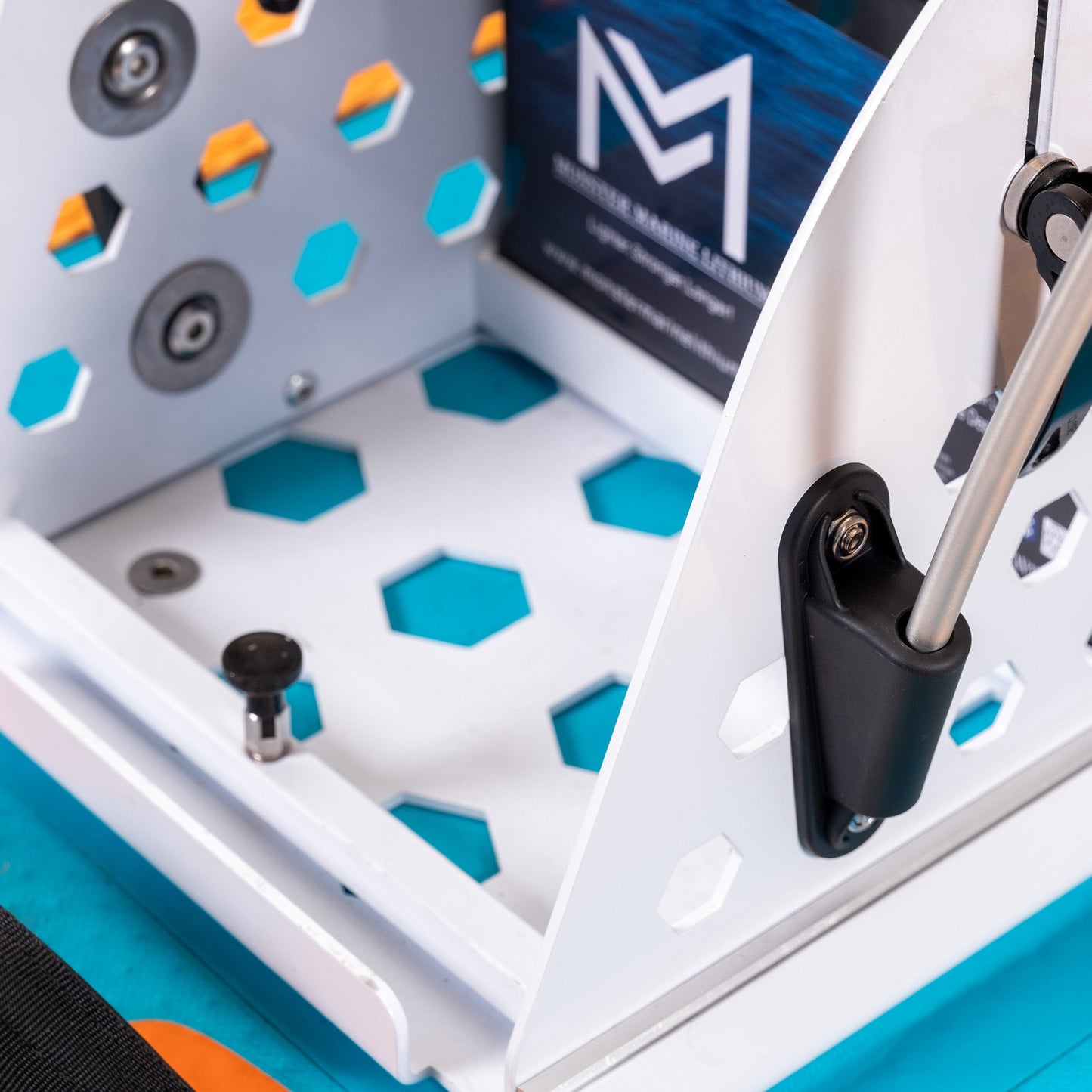 E-Boat a "GoBoat Canopy"