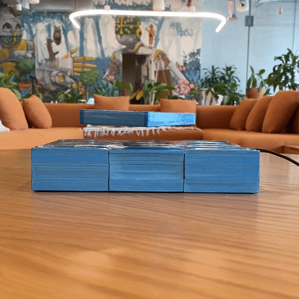 Levitating Stack - Sky Blue