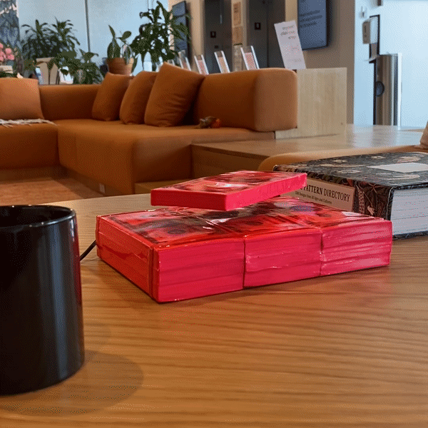 Levitating Stack - Flaming Pink